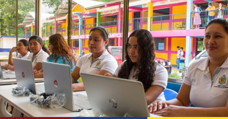 Victorias educativas con la creación de Aula TIC en UNICAM-El Cuá