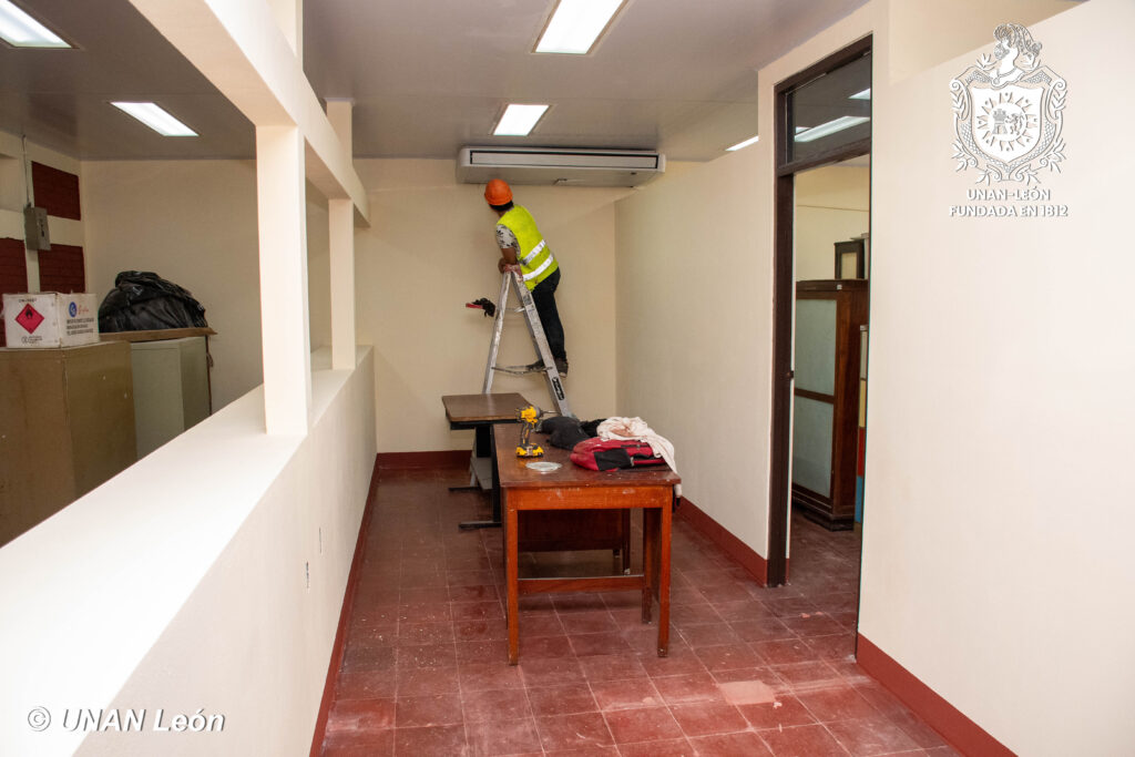 Remodelación Laboratorios Ciencias Químicas