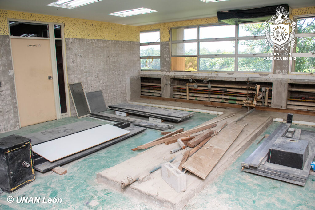 Remodelación Laboratorios Ciencias Químicas