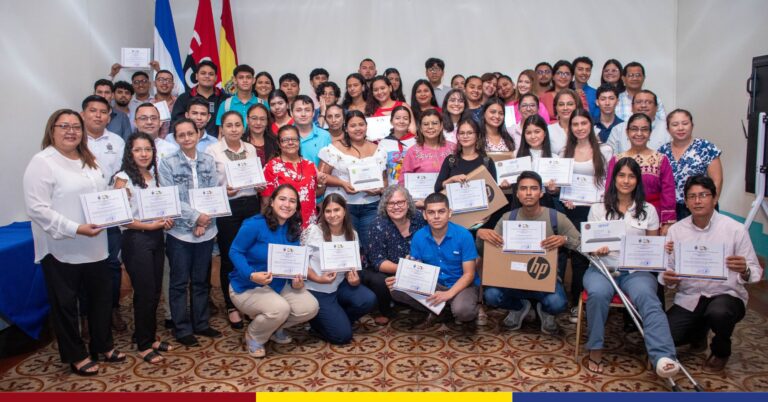 Premiación de la 42ª Jornada Universitaria de Desarrollo Científico