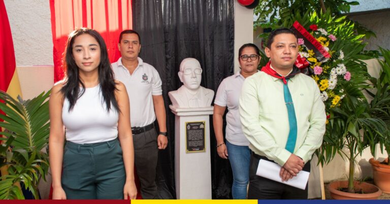 UNAN-León rinde homenaje al Poeta Guerrillero a 55 años de su tránsito a la inmortalidad