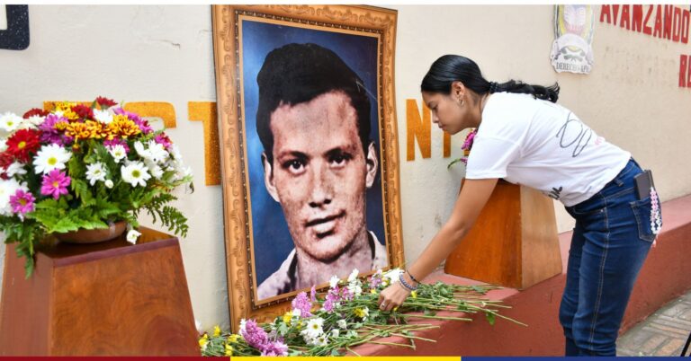 UNAN-León Rinde homenaje en natalicio del líder estudiantil Juan José Quezada