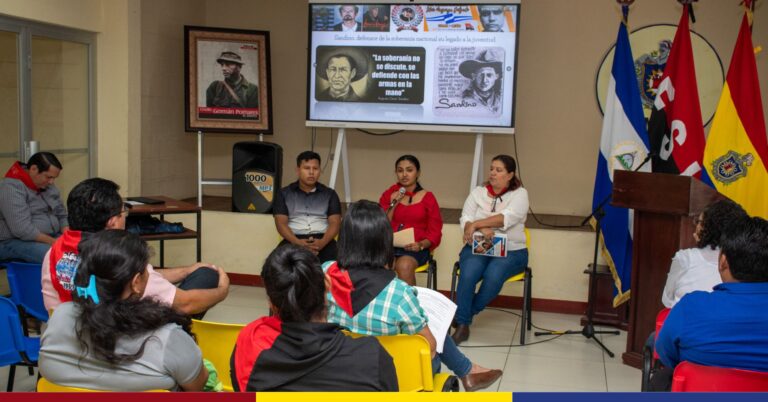 UNAN-León realiza foro sobre el legado del General Augusto C. Sandino