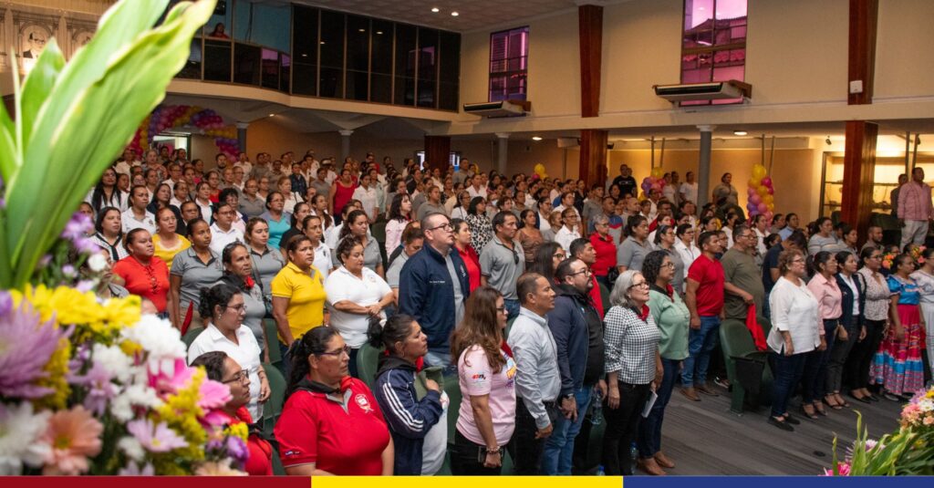 UNAN-León Conmemora el Día Internacional de la Mujer con conferencia